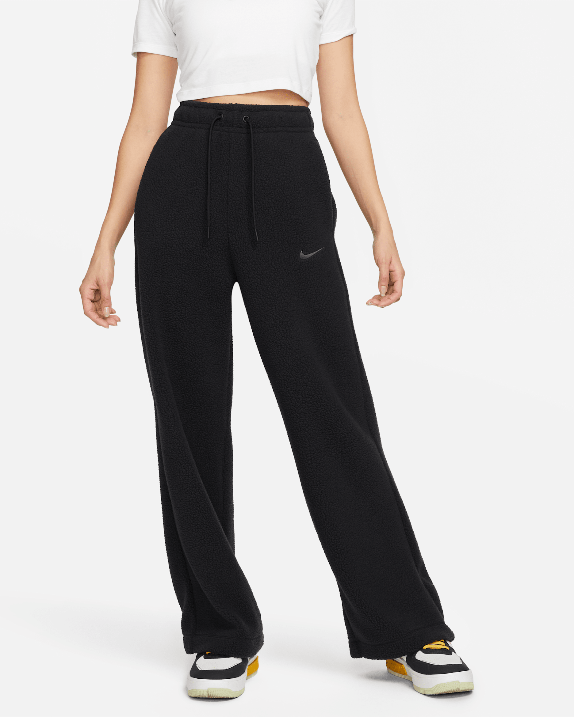 NIKE エッセンシャル ウィメンズ プラッシュ スポーツウェア NIKE公式